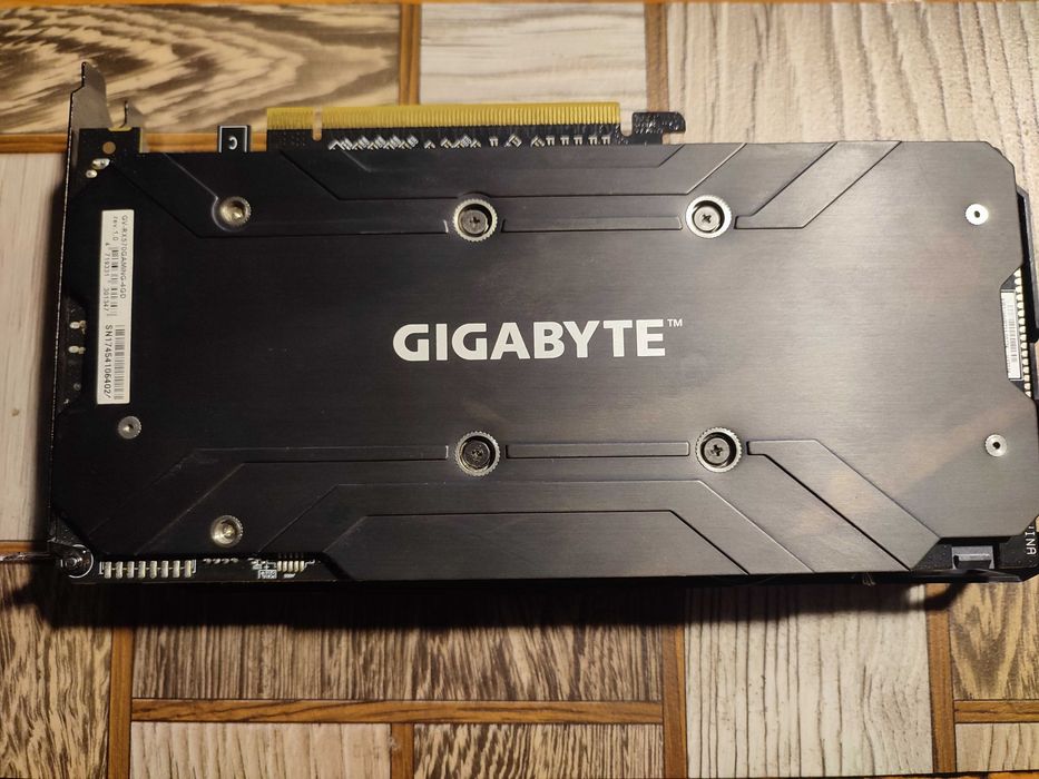 Видеокарта Gigabyte GV-RX 570Gaming - 4G