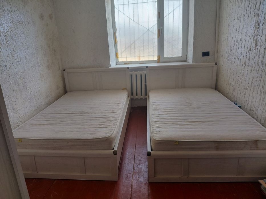 Продам детскии спальный