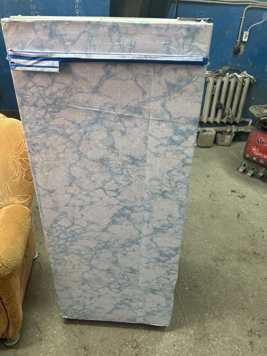 Холодильник рабочий не дорого
