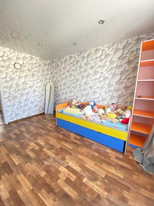 продам квартиру М.Жусупа 8