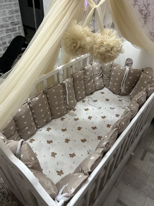 Детская кроватка