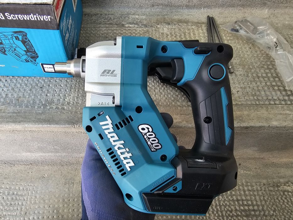 Filetanta rigips Makita DFR 551 noua