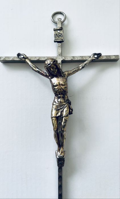 Метален кръст Разпятие Христово Италия