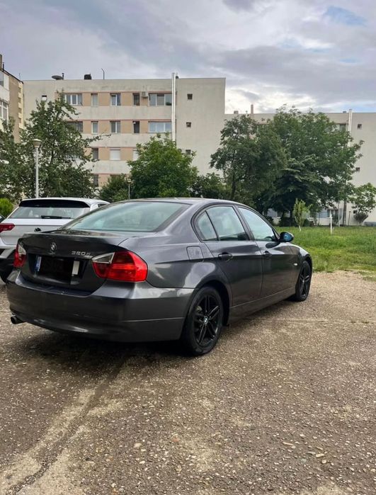 BMW 320D  177 cai