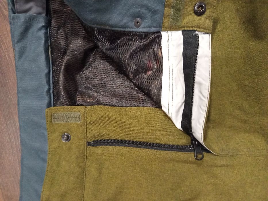 Volcom ergo snowboard панталон L