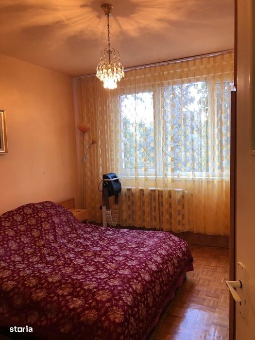 Apartament 3 camere Grigorescu decomandat etaj 2/4 cu parcare