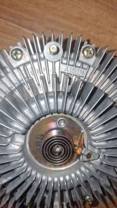 Прадо 95 термо муфта  новая 1 KZ