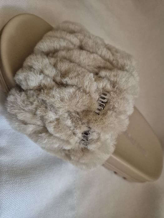 Miu Miu чехли два модела
