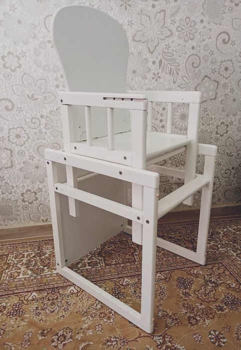 Срочно продам детский стол стуля