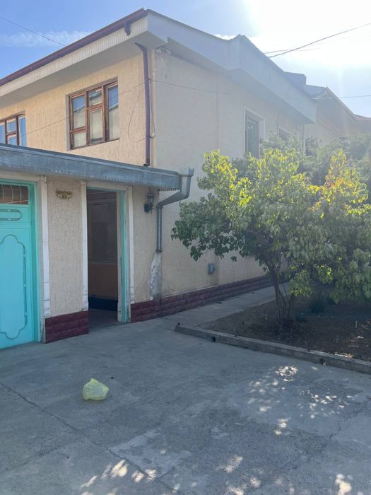 Продается 4,7 сот под строительство по горящей цене,срочно. Фасад 15,5