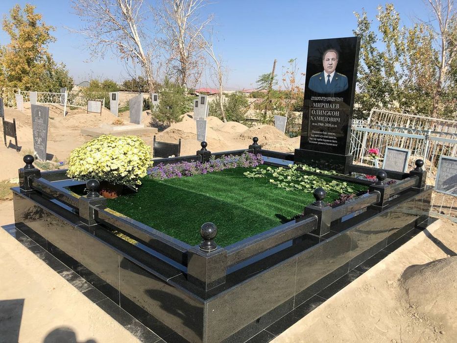 Памятник из гранита и мрамора