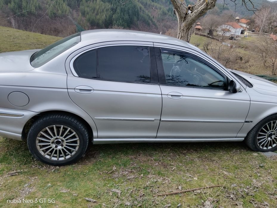 Jaguar  x type v6 2.1 ГАЗ FWD  ръчна