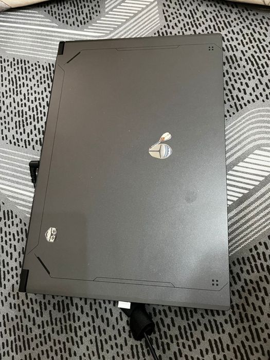 Ноутбук ThundeRobot Gravity 15 Pro 15.6"