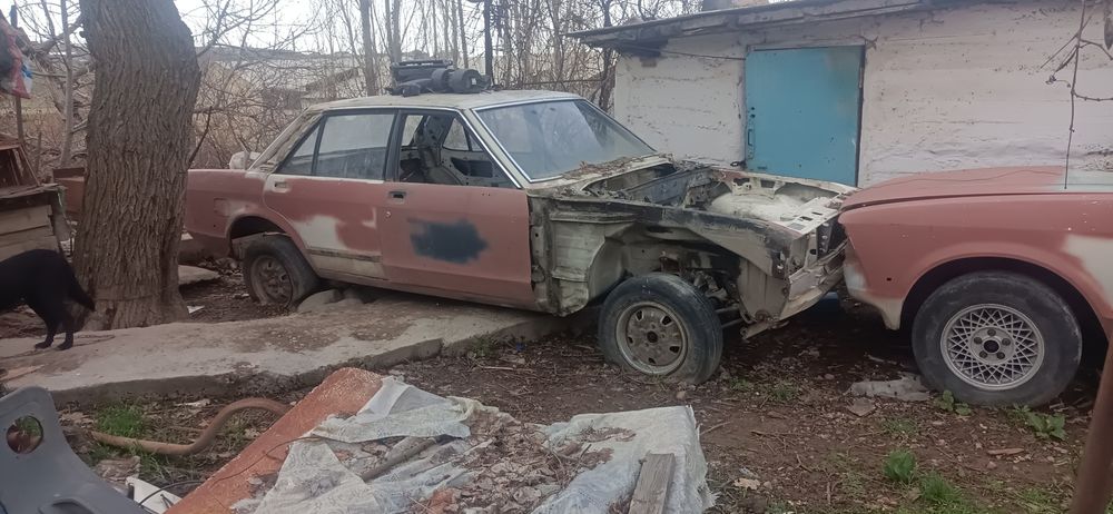 Продам Форд Гранада под восстановление или на запчасти