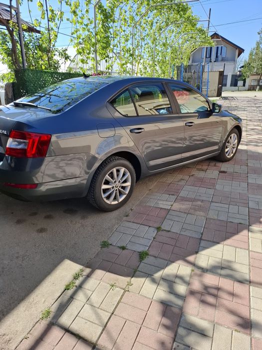 SKODA Octavia 2016 — imagine 3
