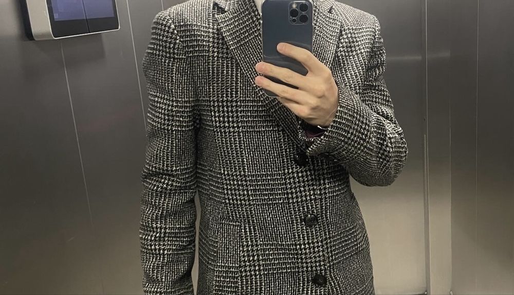 Продам серое пальто (клетка)