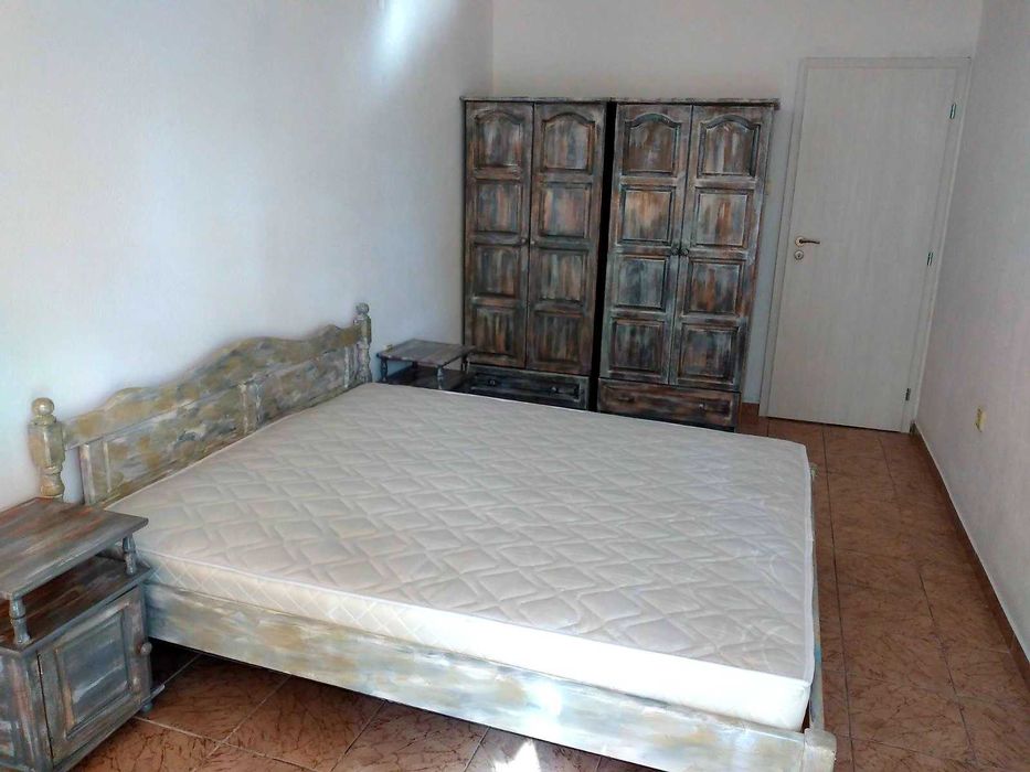 Дава се под наем Двустаен апартамент в Бургас, Славейков - 71 кв.м за 153 € - Снимка #3