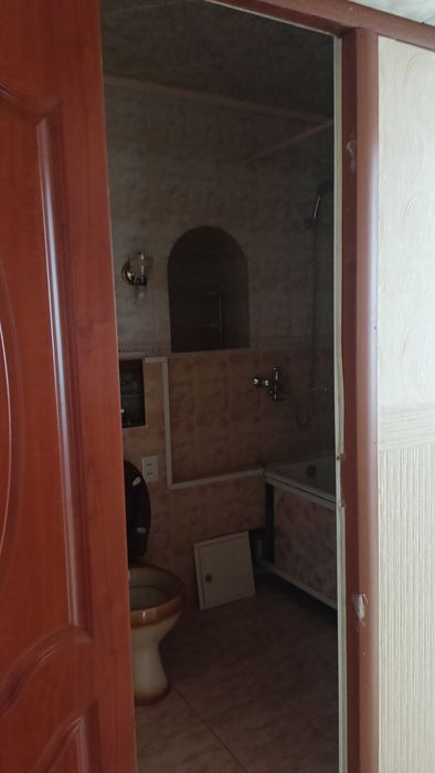 Продам 2ух. Комнатную квартиру