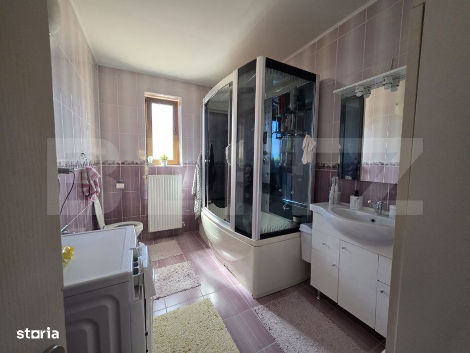 Casa de vanzare 5 camere, 157 mp, zona Titulescu Satu Mare