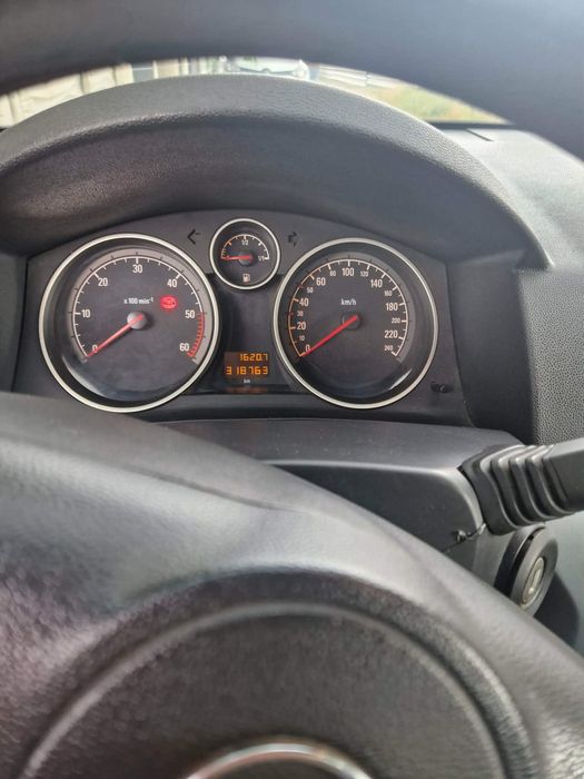 OPEL Astra 2009 — imagine 5