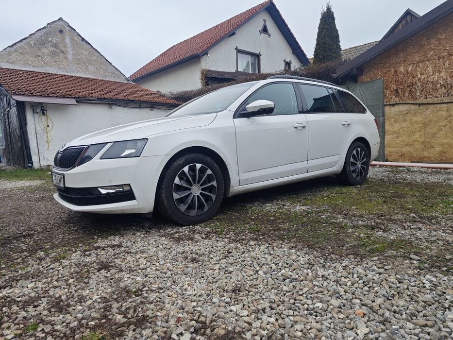 Vând Skoda Octavia 2018 1.6  DSG