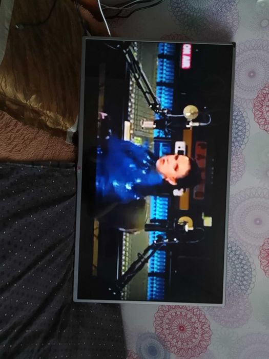 телевизор LG смарт