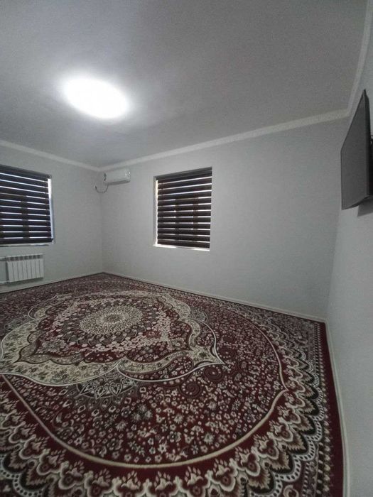 Buxoro shahrida  1 xonali uy ijaraga beriladi