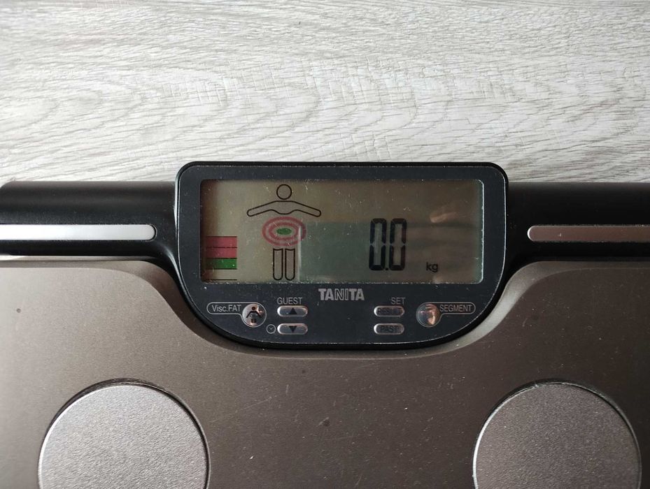 Кантар TANITA InnerScan V – личен анализатор на телесна композиция