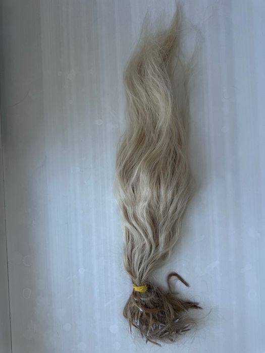 Продаются капсулированные волосы б/у