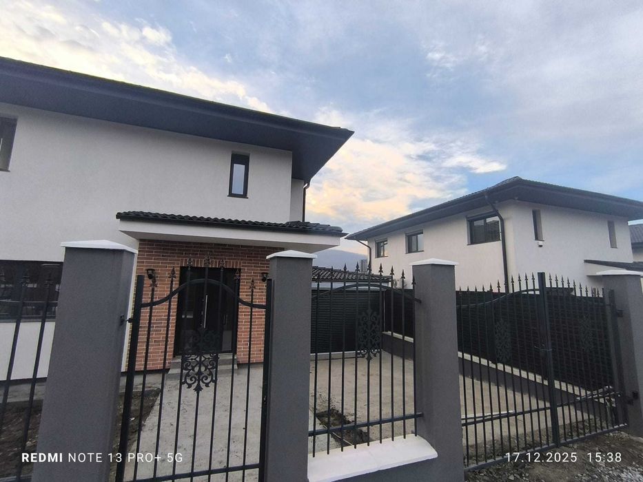 OFERTA-Casa Finisata Eficienta Energetic SMART Cluj-Teren 583mp