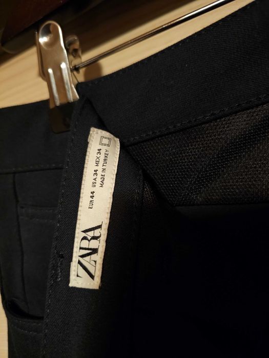 Pantaloni Zara Man slim fit stretch EU 44 US 34