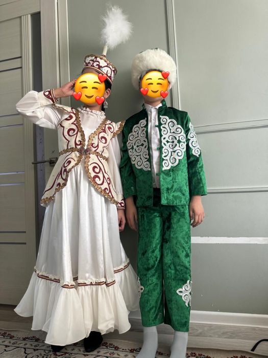 Казахский национальный костюм для девочки