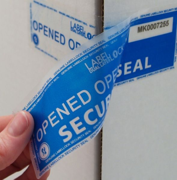 Стикери за сигурност запечатване на варели с гориво и етерични масла.