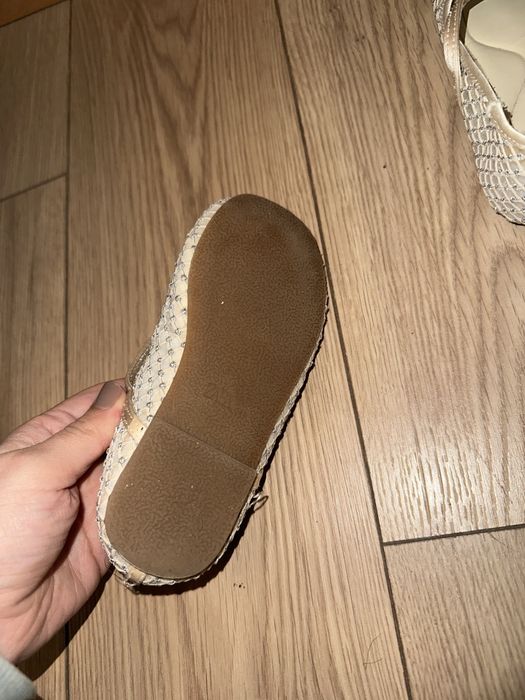 Момичешки пантофки