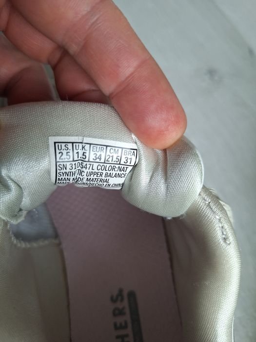 Adidași Skechers nr. 34