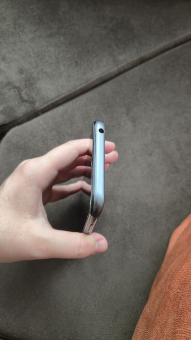 Motorola Moto E6s (32GB / 2GB RAM) – Пълен комплект