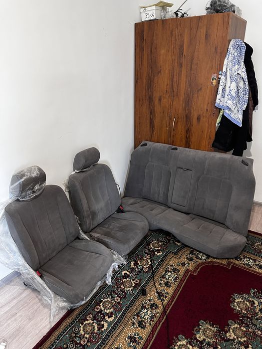 Сиденья комплект марк чайзер 100