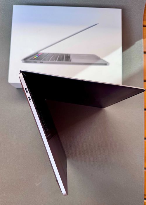 Apple MacBook Pro 13" (2020) i5 16GB RAM 1TB SSD, Space Grey