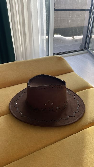 palarie cowboy piele intoarsa