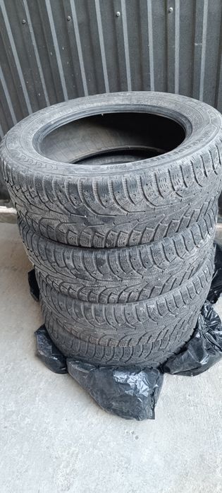 Продам шины зимние