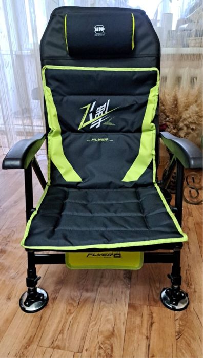 Кресло, стул для отдыха и дома