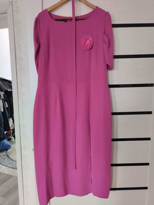 Розовое платье, вечернее