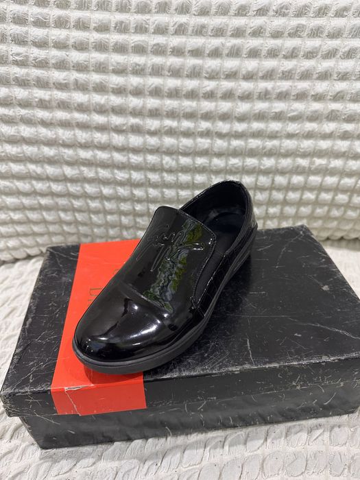 Почти новый обувь