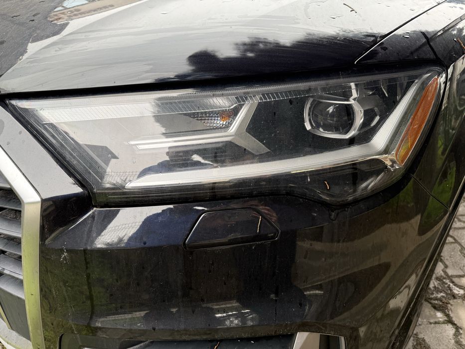 Фарове LED Audi Q7/SQ7 2019/2023