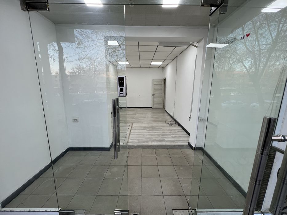 Срочно Аренда под офис! 51м2 3 комната! Вдоль Дороги! Чиланзар 750y.e