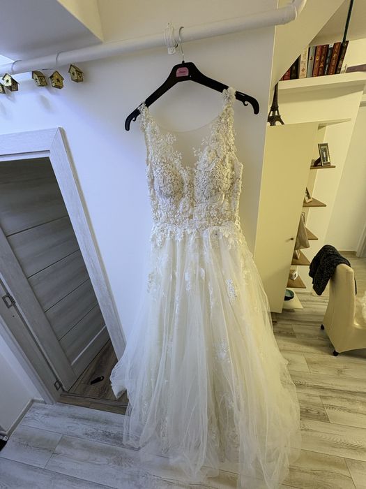 Vând rochie de mireasă Maya Fashion