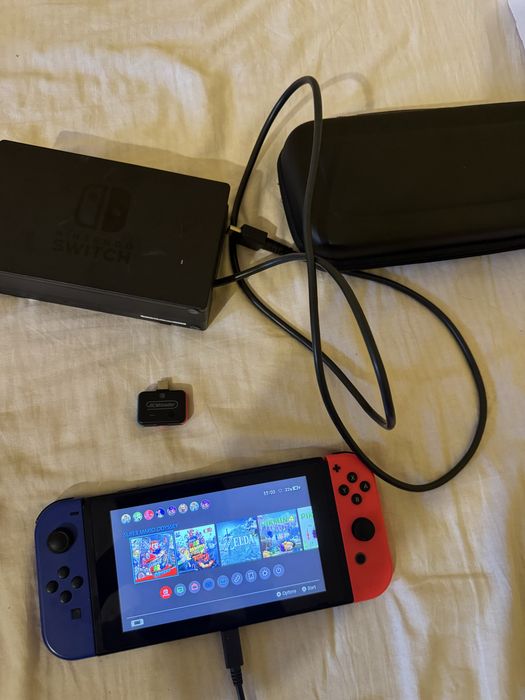 Nintendo Switch Modat + Dock + Jocuri
