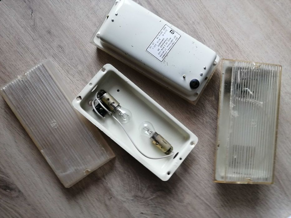 Плафони 6/12/24V, 2x15W