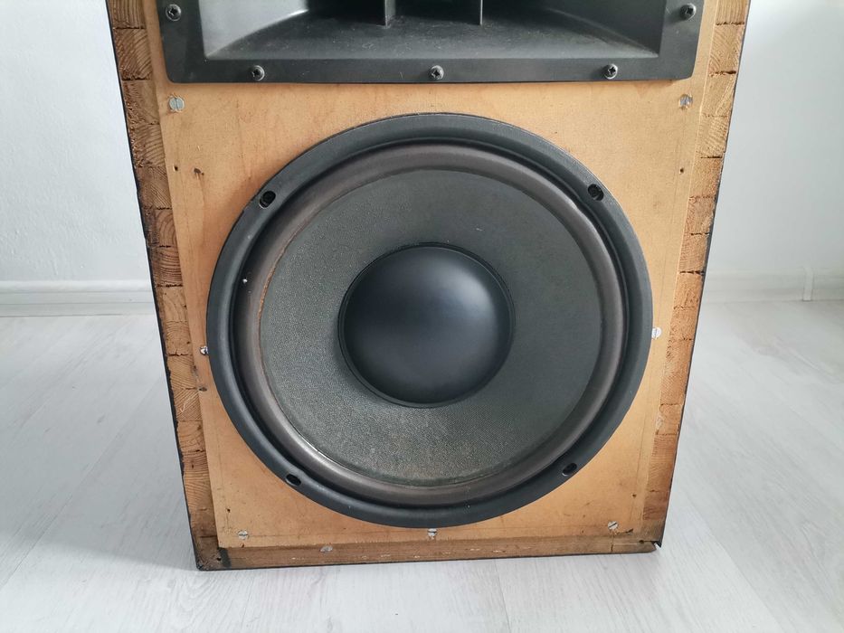 Продавам Pioneer AS-R700 Редки тонколони