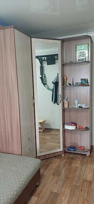 Продам Шкаф Угловой